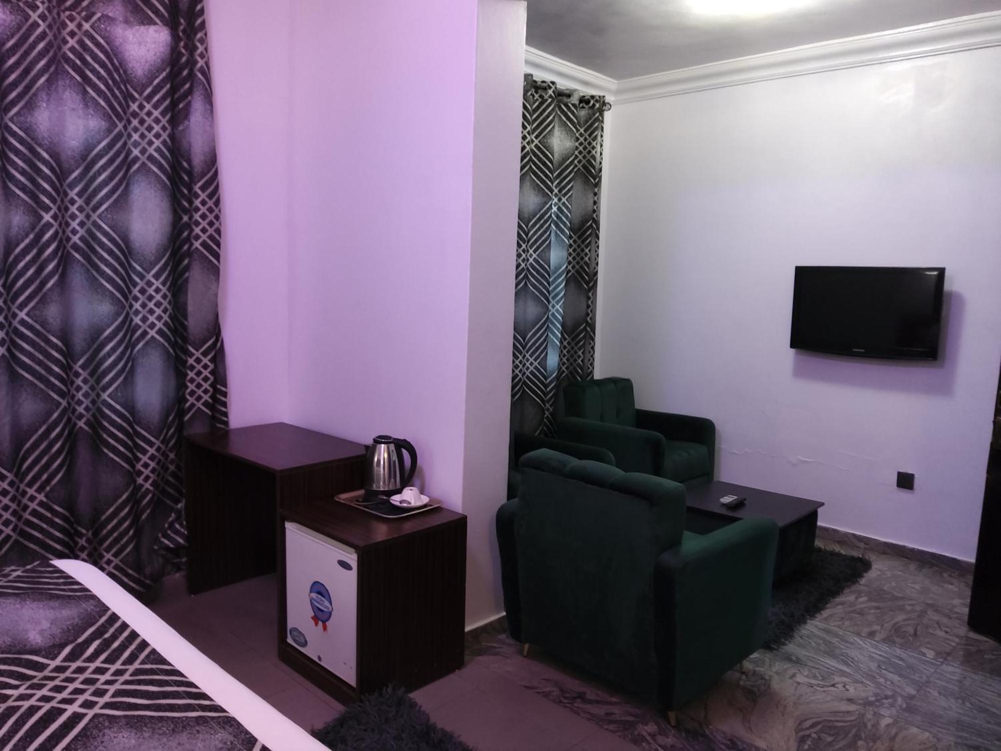 Crownedge Hotels Ikeja Eksteriør bilde