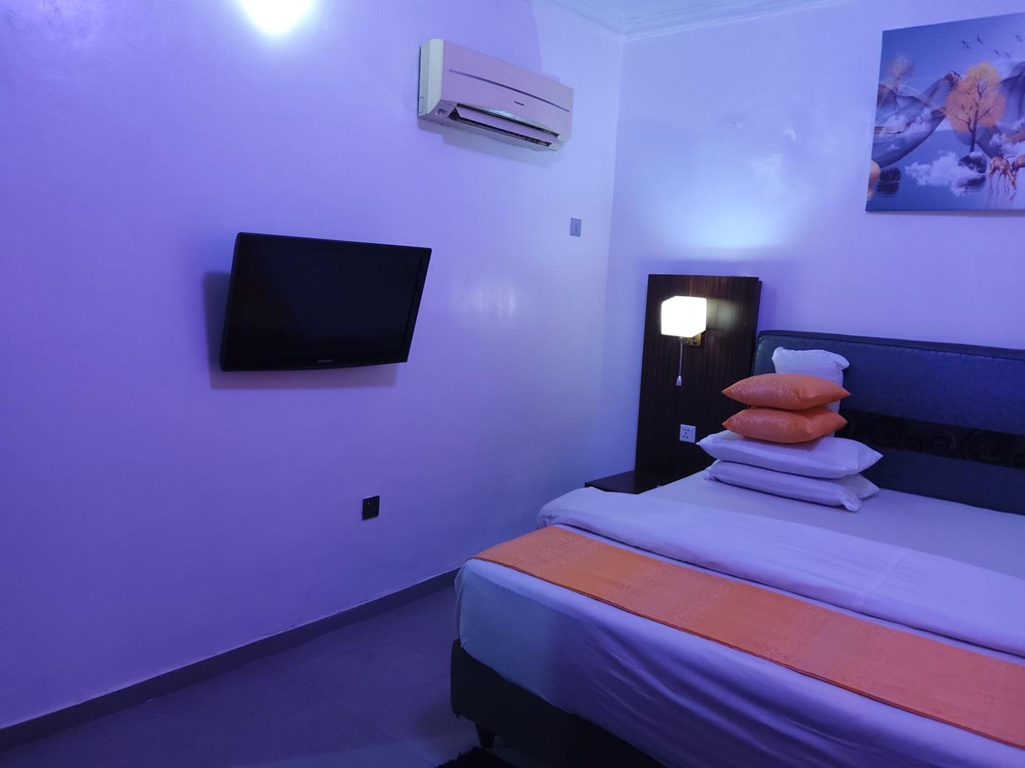 Crownedge Hotels Ikeja Eksteriør bilde