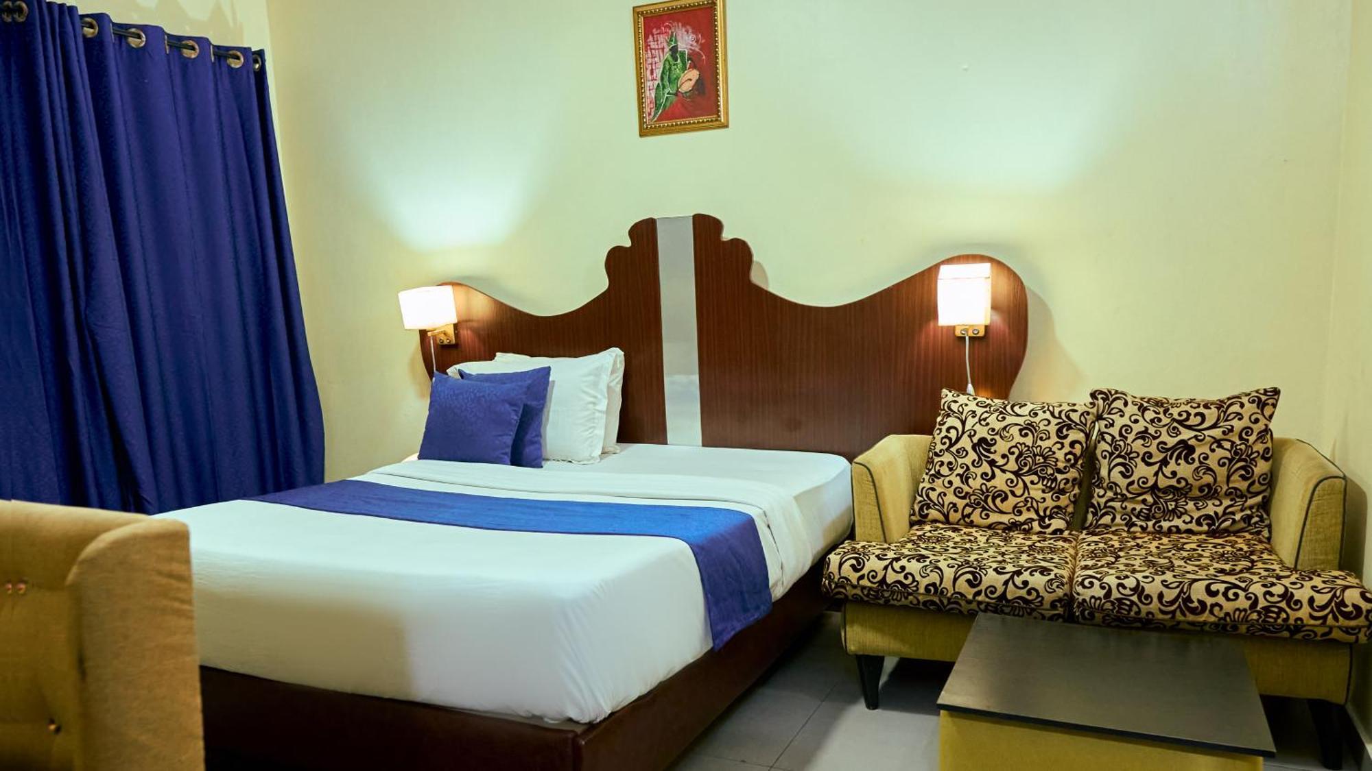 Crownedge Hotels Ikeja Eksteriør bilde