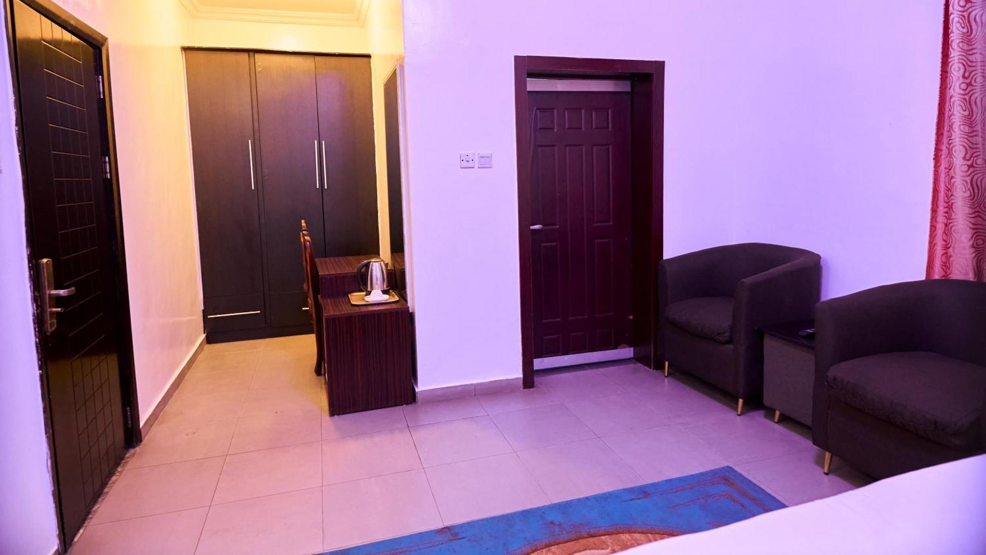 Crownedge Hotels Ikeja Eksteriør bilde