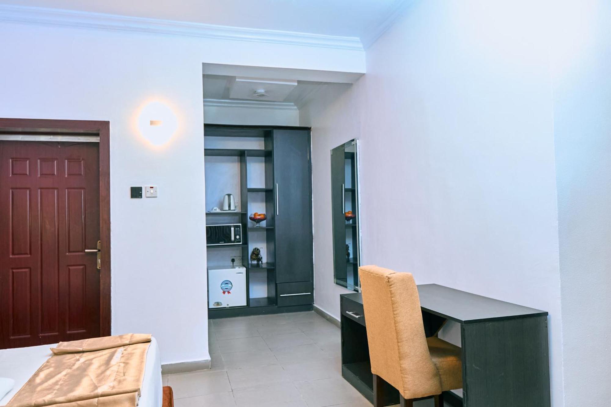 Crownedge Hotels Ikeja Eksteriør bilde