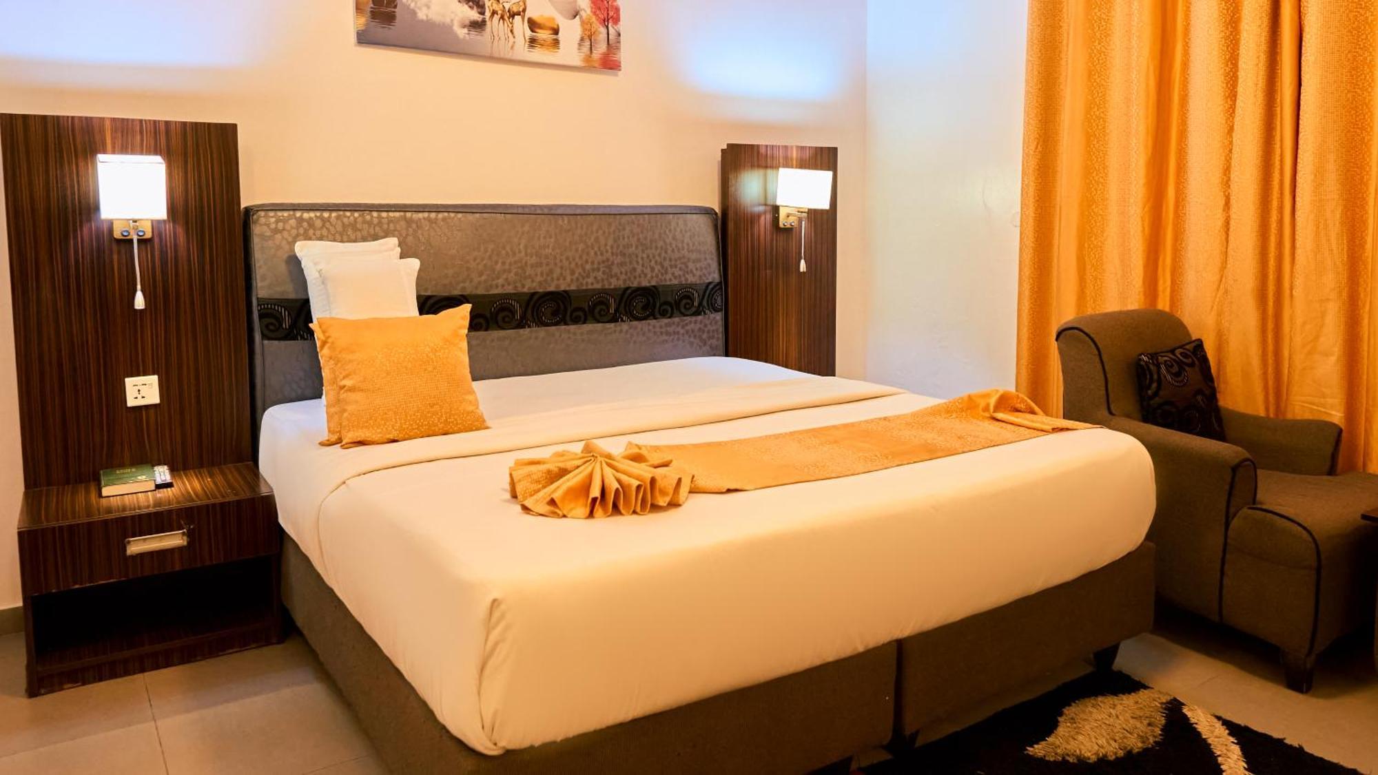Crownedge Hotels Ikeja Eksteriør bilde